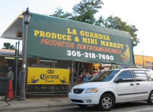 La Guardia Produce Market, located on NW 2nd Avenue across from Roberto Clemente Park, has been providing affordable fresh fruits and vegetables since 1989. Photo by Marcos Feldman.
