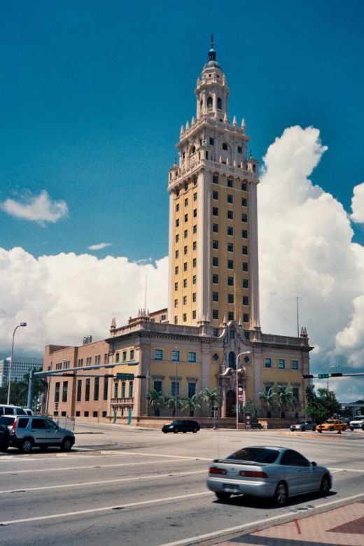 8- Freedom_Tower_Downtown_Miami
